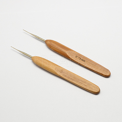 Bamboo Handle Iron Crochet Hook Needles X-TOOL-R034-0.75mm-1