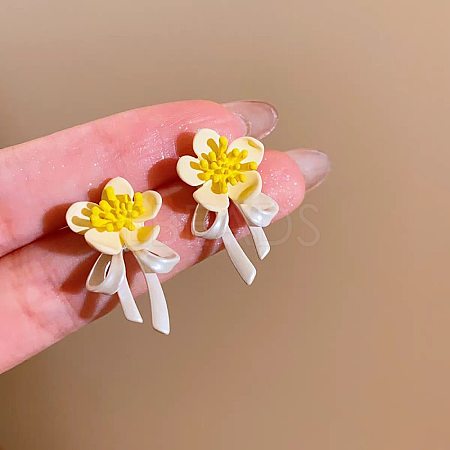 Alloy Flower Stud Earrings for Women WG441DE-01-1