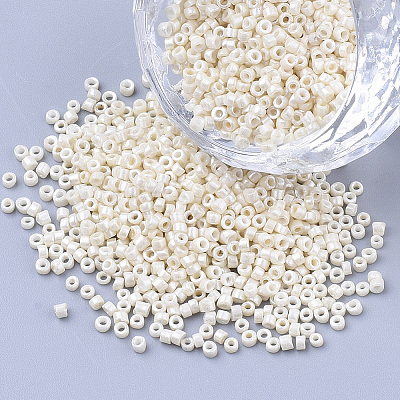 Glass Cylinder Beads SEED-Q036-01A-D32-1