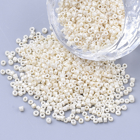 Glass Cylinder Beads SEED-Q036-01A-D32-1