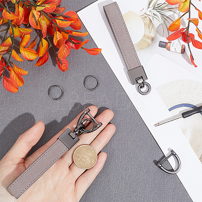 Cowhide Leather Keychain FIND-WH20001-72B-1