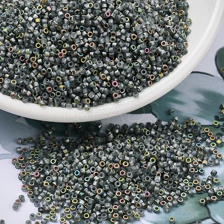 MIYUKI Delica Beads X-SEED-J020-DB2203-1