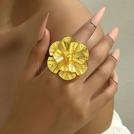 Luxurious Iron Hollow Flower Wedding Cuff Ring for Bride VO5692-1