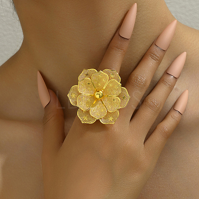 Luxurious Iron Flower Open Cuff Ring for Women's Party Dressing SW9832-1