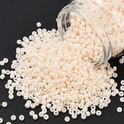 TOHO 8/0 Round Beads SEED-XTR08-0123L-1