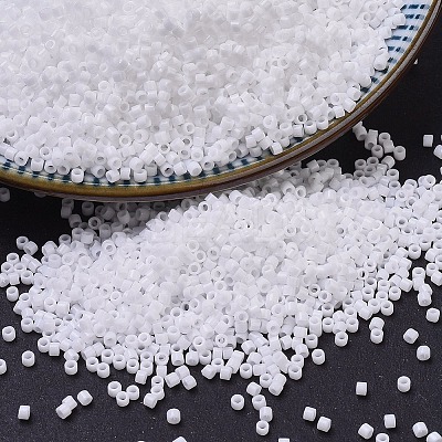 MIYUKI Delica Beads SEED-J020-DB0200-1