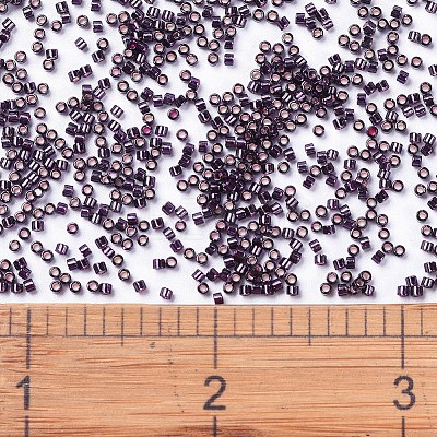 MIYUKI Delica Beads SEED-J020-DB0611-1