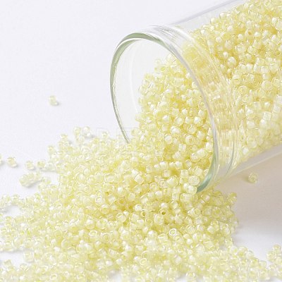 TOHO Round Seed Beads SEED-JPTR15-0182-1